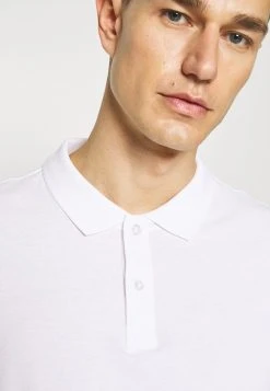 Pier One Qualité Supérieure 2 PACK - Polo t-shirts col polo homme -VêtementsElite Boutique b072f7e4b528480fbf97133eebd7d9e0