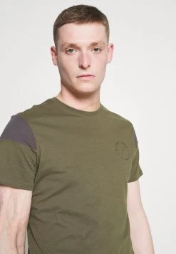 Pier One T-shirt imprimé Prix Affortable t-shirts col rond homme -VêtementsElite Boutique b2b1ea89b08241098662beef39179cbf