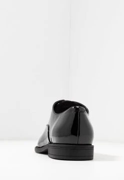 Pier One Derbies & Richelieus Se Vend Bas Prix chaussures de ville rond homme -VêtementsElite Boutique b42a8fcf15f249da8eaa2cca1d1d7c74