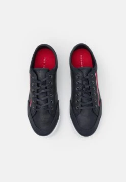 Prix Bradés Pier One Baskets basses sneakers rond homme -VêtementsElite Boutique b4dec4edfd1e4ffa8d9122a76e207d2e