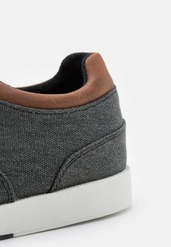 Pier One Prix Gelé Chaussures à lacets derbies, richelieus & chaussures bateau rond homme -VêtementsElite Boutique b5777430521a4850bf35d69d902f196f