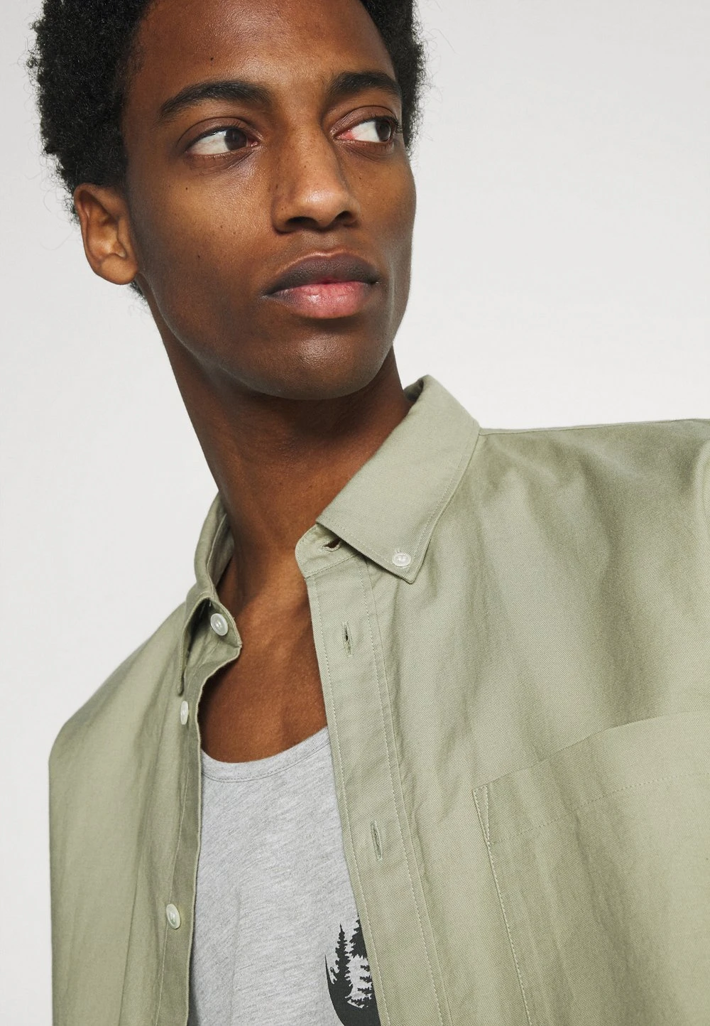 Pier One Débardeur Prix Dégriffé t-shirts encolure large ronde homme 6 Pier One Débardeur Prix Dégriffé t-shirts encolure large ronde homme – Image 4