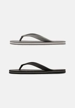 Pier One Prix Ourlé 2 PACK - Tongs sandales et tongs ouvert homme