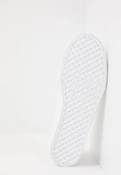 Soldes En Ligne Pier One UNISEX - Baskets basses sneakers rond -VêtementsElite Boutique b6fad0bf895746b48686a262916b0454