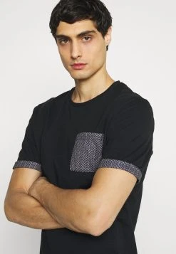 Pier One Prix Malin T-shirt imprimé t-shirts col rond homme 11 Pier One Prix Malin T-shirt imprimé t-shirts col rond homme -VêtementsElite Boutique b75609586fab4e199c4bd669680dfdf9
