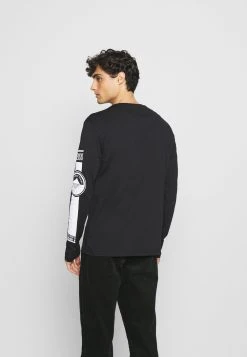 Pier One Prix Gelé T-shirt à manches longues t-shirts col rond homme -VêtementsElite Boutique b7a426e88d424da3a023c399cd127cd2