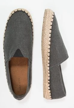 Pier One UNISEX - Espadrilles Prix Refroidis chaussures basses rond homme -VêtementsElite Boutique b94f2304a06a4b0e98b69b8e0d81767d