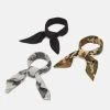 Prix Dégriffé Pier One BANDANA UNISEX 3 PACK - Foulard Écharpes et foulards camouflage -VêtementsElite Boutique bb71544123a844e0892aa7b4ff367b64