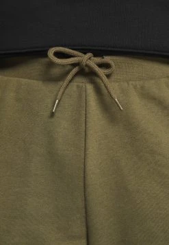 Pier One Un Tarif Préférentiel Pantalon de survêtement shorts normale homme -VêtementsElite Boutique bbec59815d7c46e0a894af42847bd42a