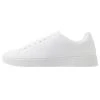 Pier One Bas Prix Baskets basses baskets & sneakers rond homme