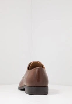 Prix Bradés Pier One Derbies & Richelieus derbies et richelieus carr&eacute; homme -VêtementsElite Boutique befd877d1a6a42d584ca3dcafc2e5573