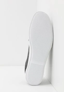 Prix Équitable Pier One Baskets basses sneakers rond homme -VêtementsElite Boutique bfb1073d52bd4884bfe0c074c4b2d5c0