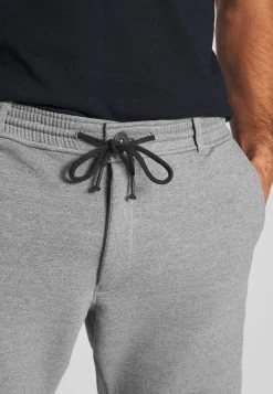 Pier One Short Prix Compétitif shorts normale homme -VêtementsElite Boutique c483dd02a9774e9086f271b2d149790e