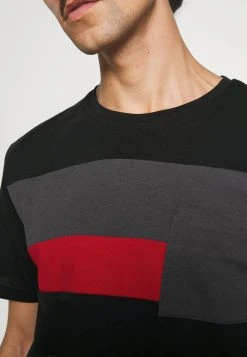 Pier One T-shirt basique Prix Bradés t-shirts col rond homme 15 Pier One T-shirt basique Prix Bradés t-shirts col rond homme -VêtementsElite Boutique c730f57c0f494e1babd7cf44cd8acdbb