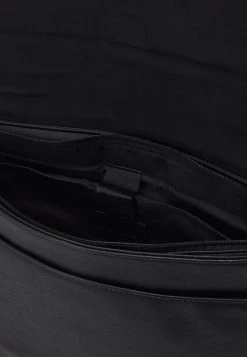 Pier One Sac bandoulière Garantie De Qualité 100% sacs compartiment pour pc portable homme -VêtementsElite Boutique c7982f57fea2440993e365602acc7e63