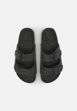 Pier One En Remise UNISEX - Mules sandales et tongs ouvert -VêtementsElite Boutique cb68aecce2494aa8a50a7f3410b86bfe