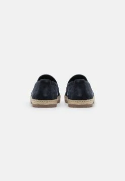 En Remise Pier One Espadrilles rond homme 11 En Remise Pier One Espadrilles rond homme -VêtementsElite Boutique cc99a24781e54d12bf4984c347f2085c