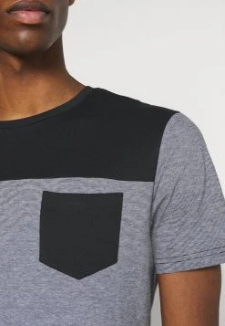 Pier One T-shirt imprimé En Remise t-shirts col rond homme -VêtementsElite Boutique cd2fe2e4cb604e8b9c136b04b9adfca0