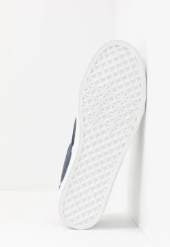 Pier One Petit Prix UNISEX - Mocassins mocassins et loafers rond -VêtementsElite Boutique cdaa5497602f40b9bc7d5cf7d1ad634b