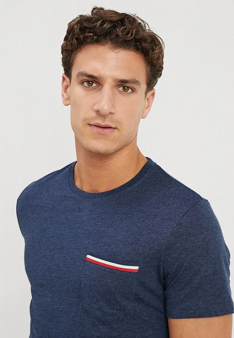 Pier One T-shirt basique Prix Abordable t-shirts & polos col rond homme 7 Pier One T-shirt basique Prix Abordable t-shirts & polos col rond homme – Image 5