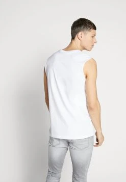 Pier One Prix Allégé 2 PACK - Débardeur t-shirts & polos col rond homme 9 Pier One Prix Allégé 2 PACK - Débardeur t-shirts & polos col rond homme -VêtementsElite Boutique d0b4dab63b5548078a8543a3eca09f0c