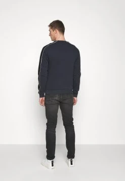 Pier One Sweatshirt Vendre pulls et gilets col rond homme -VêtementsElite Boutique d20ffaad61fc49d0a56c0b1c650c6424