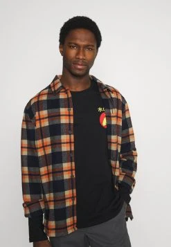 Prix Dynamité Pier One T-shirt à manches longues t-shirts col rond homme 14 Prix Dynamité Pier One T-shirt à manches longues t-shirts col rond homme -VêtementsElite Boutique d43ff442568a4821a69a1805cf4bdcd9