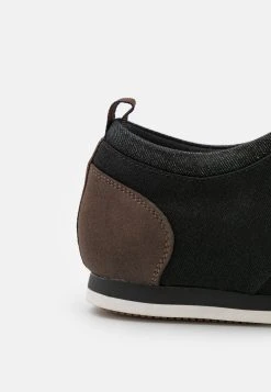 Pier One Chaussures à lacets Prix Gelé derbies et richelieus rond homme -VêtementsElite Boutique d4470bee02e045798555d502a232073e