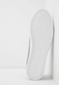 Pier One Se Vend Bas Prix Baskets basses sneakers rond homme -VêtementsElite Boutique d66825ee190e447ab2aaefcabc6e2843