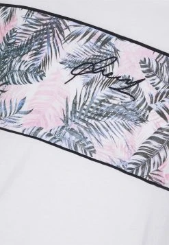 Prix Bradés Pier One T-shirt imprimé t-shirts col rond homme -VêtementsElite Boutique da0988c0f9a54278823a905a3f273d10