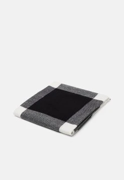 Pier One UNISEX - Foulard Prix Équitable foulards et écharpes carreaux -VêtementsElite Boutique dbd2ed8979a0469a86c3e404281c5a72