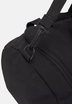 Pier One Prix Sacrifiés UNISEX - Sac de sport sacs et accessoires fermeture &eacute;clair -VêtementsElite Boutique de1577cdd66a4c15b48fbcd7e73d7616