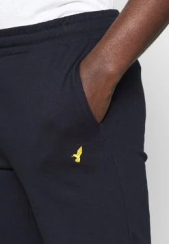 Pier One Prix Exclusifs Pantalon de survêtement shorts normale homme -VêtementsElite Boutique de2439e9cbb34e0e8fe85351c08d1bcc