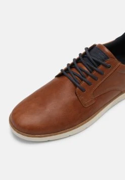 Pier One Baskets basses Haute Qualité sneakers rond homme -VêtementsElite Boutique dec735cf668644b08dec8966b5102ee5