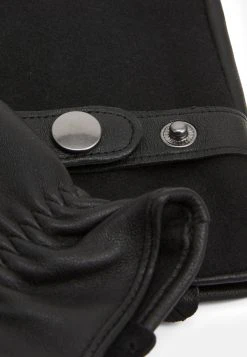 Qualité Supérieure Pier One Gants couleur unie homme -VêtementsElite Boutique dfc8c7aeb51241fe88a1061e66eba2cb