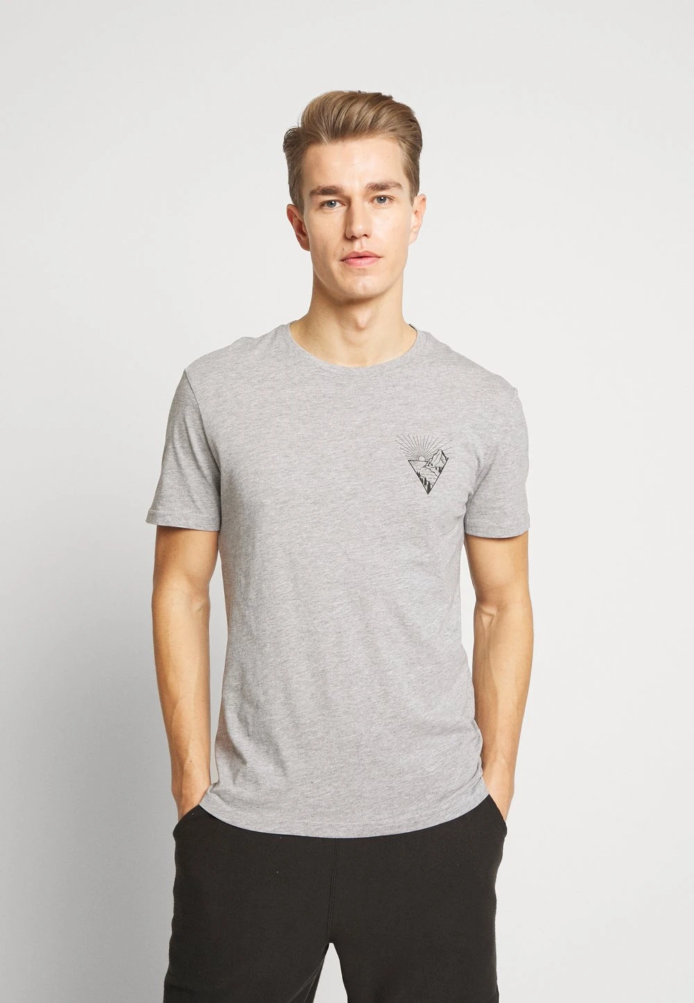 Pier One Se Vend Bas Prix T-shirt imprimé t-shirts & polos col rond homme 3 Pier One Se Vend Bas Prix T-shirt imprimé t-shirts & polos col rond homme