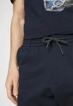 Prix Gelé Pier One Short shorts normale homme -VêtementsElite Boutique e231d5fda92a411eb8766aea331e1a10