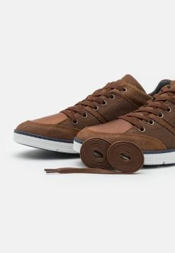 Pier One Discount En Ligne Baskets basses sneakers rond homme -VêtementsElite Boutique e248a564971e4a56935ce8bb72b00d84