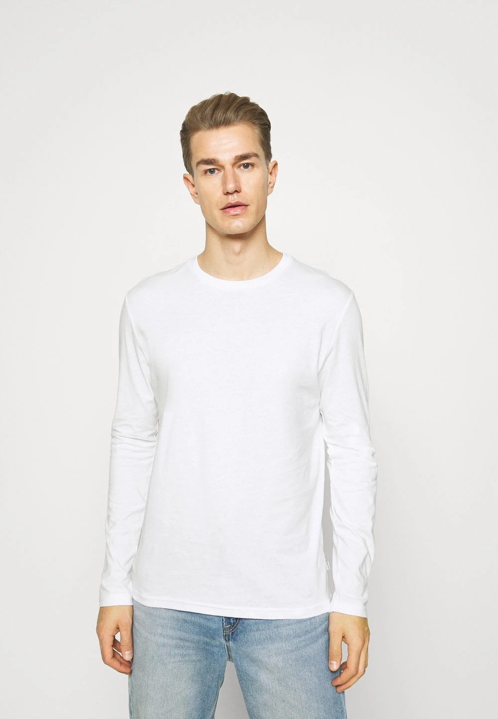 Pier One 3 PACK - T-shirt à manches longues Qualité Supérieure t-shirts col rond homme 4 Pier One 3 PACK - T-shirt à manches longues Qualité Supérieure t-shirts col rond homme – Image 2