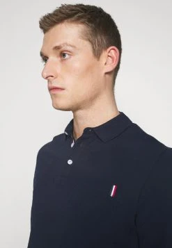 Pier One Réduction Polo t-shirts & polos col polo homme -VêtementsElite Boutique e38c173f8fe04915a77b0ccc1b39f6b5