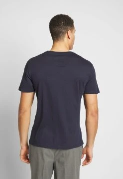 Soldes Pier One 3 PACK - T-shirt basique t-shirts col rond homme 20 Soldes Pier One 3 PACK - T-shirt basique t-shirts col rond homme -VêtementsElite Boutique e4878bf0c93a443b90679af62e889d9c