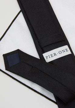 Prix Légers Pier One SET - Mouchoir de poche pochettes de costume couleur unie homme -VêtementsElite Boutique e4a01fbba06e4c198fc3346ae324ab26