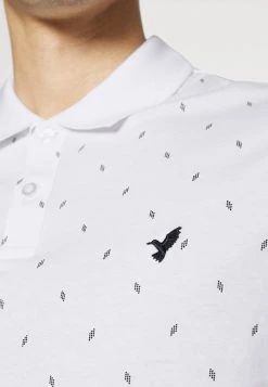 Prix Ourlé Pier One Polo t-shirts col polo homme -VêtementsElite Boutique e538f714691b44f4b2ec0c9c9eb3e46c