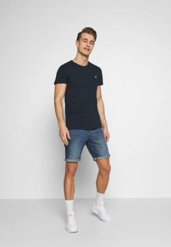 Pier One Remise En Ligne T-shirt basique t-shirts & polos col rond homme -VêtementsElite Boutique e856ba84007349038d0e0b3c9c9e3f30