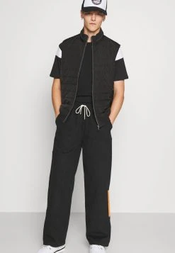 Pier One SLEEVE BLOCK NEW - T-shirt imprimé Marchandise de première qualité t-shirts col rond homme -VêtementsElite Boutique e8eb635624d14dde907e4fc0f64f0526