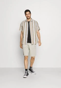 Pier One T-shirt imprimé Prix Refroidis t-shirts col rond homme 9 Pier One T-shirt imprimé Prix Refroidis t-shirts col rond homme -VêtementsElite Boutique ea41165a32d8475984ba126d184d3c56