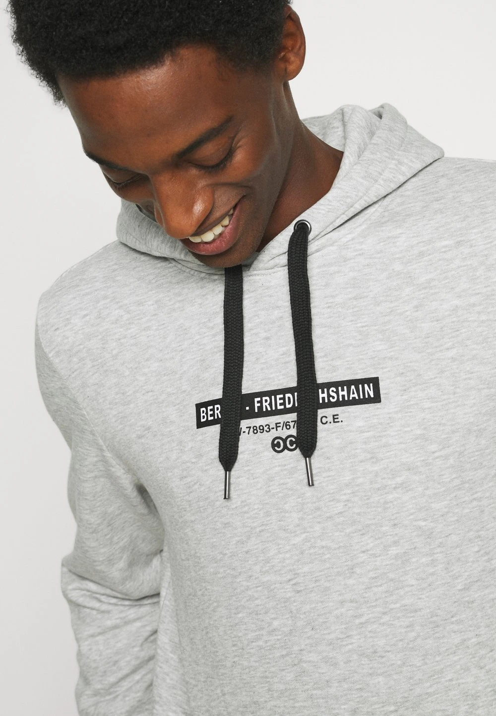 Pier One Plus Bas Prix De Vente Sweatshirt pulls et gilets capuche homme 6 Pier One Plus Bas Prix De Vente Sweatshirt pulls et gilets capuche homme – Image 4