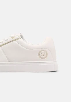 Vendre Pier One Baskets basses sneakers rond homme -VêtementsElite Boutique eef07d602d734e7792b52d7aaef5b36a