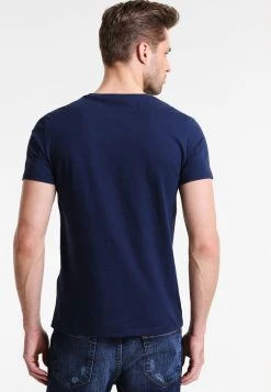 Qualité absolue Pier One T-shirt imprimé t-shirts & polos col rond homme -VêtementsElite Boutique ef801e5034b9467b90ef00327857fd33