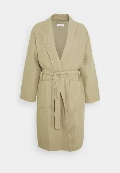 Pier One Peignoir Qualité Fiable sous-vêtements & chaussettes col châle homme -VêtementsElite Boutique f108b62c42794dbca8c695cde2a3f069 1